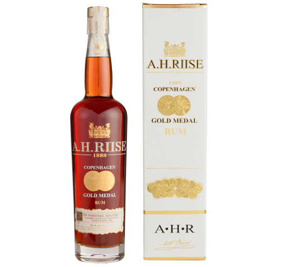 A.H. Riise Gold Medalje 40% 70cl fra Saint Thomas